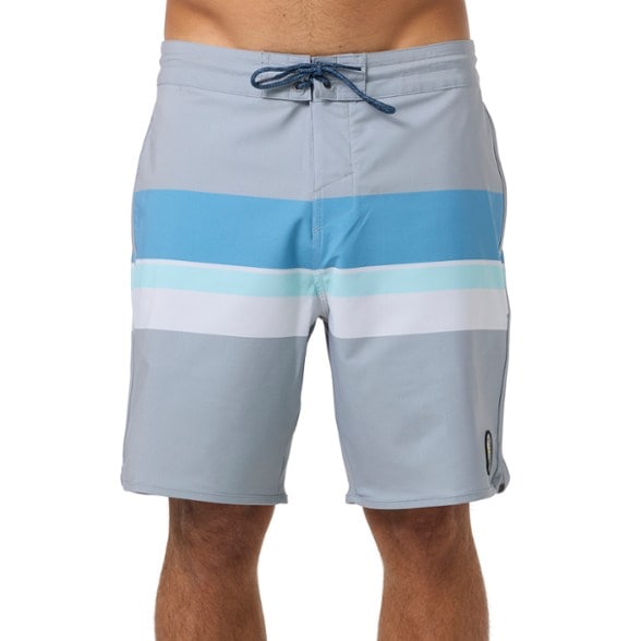 On Body Image of color Light Gray 2