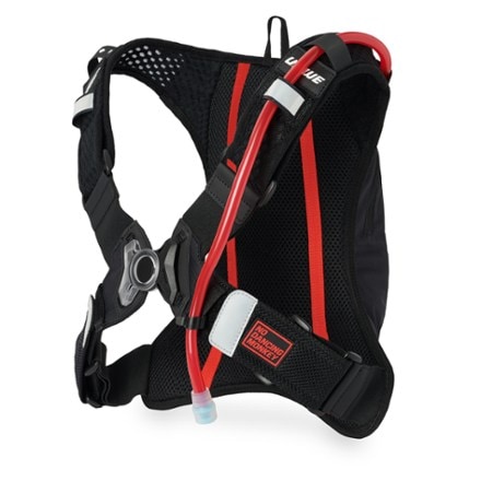 USWE Outlander XC Hydration Pack 4 L 1