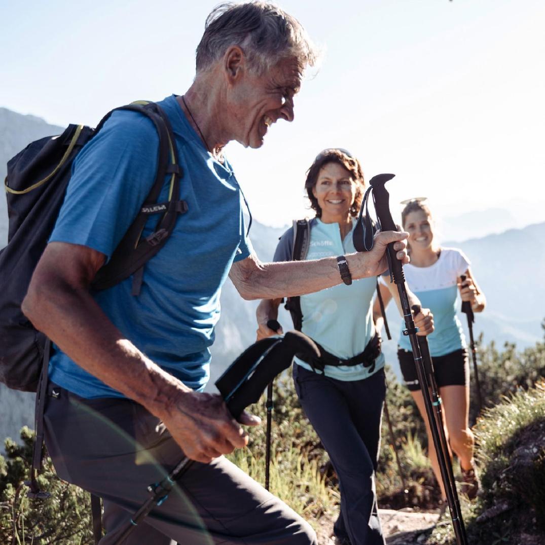 Location Image for Carbon Trail FXP Foldable Click-in Trekking Poles - Pair