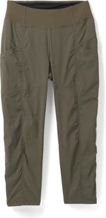 CLEAROUT - SMALL SIZES Under Armour LINKS CAPRI - Cropped Pants