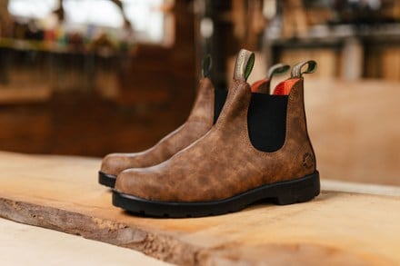 Blundstone Classic Retread Chelsea Boots 3