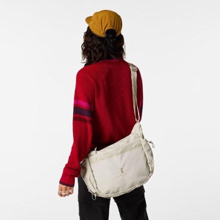 Cotopaxi Viaje 12 L Shoulder Bag 5