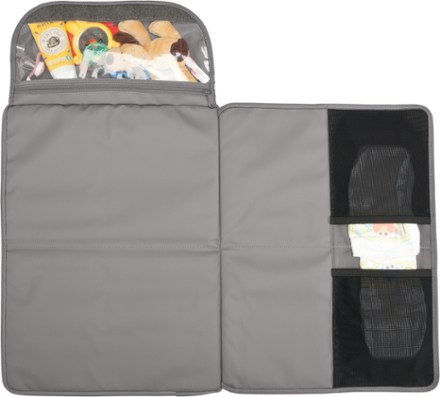 Changing pad open (Natural/Gunmetal)