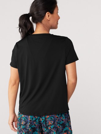 Nike One Classic T-Shirt - Women's 2