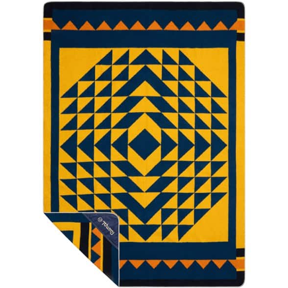 Detail Image of color Quilted Amber