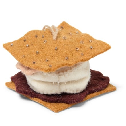 Craftspring S'more Ornament 1