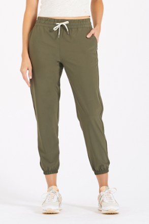 Vuori Weekend Jogger Pants - Women's | REI Co-op