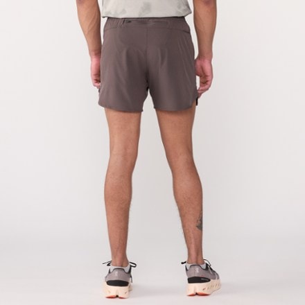 Roark Baja 5" Shorts - Men's 2