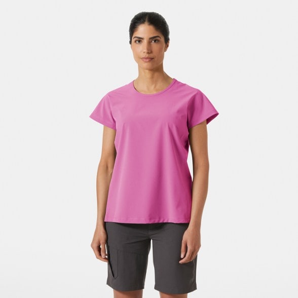 On Body Image of color Meta Pink