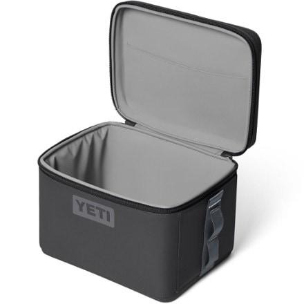 YETI Daytrip 9 L Insulated Box 5