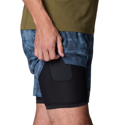 Mountain Hardwear Shade Lite 7" Shorts - Men's 6