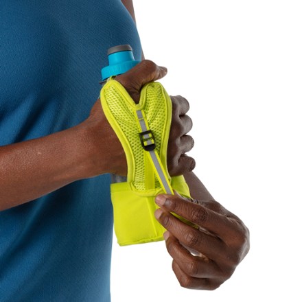 Nathan QuickSqueeze Lite Insulated Handheld Water Bottle - 12 fl. oz. 6