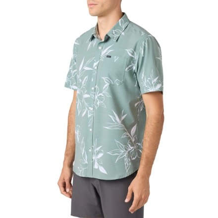 O'Neill TRVLR UPF Traverse Relaxed-Fit Shirt - Men's 2