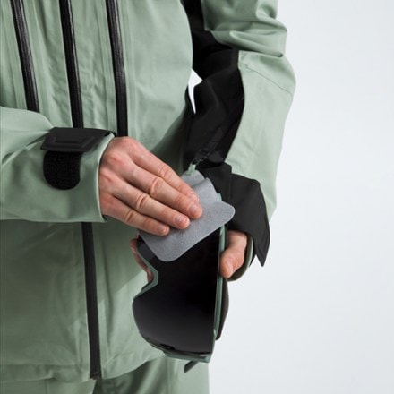 The North Face Chakal Insulated Jacket - Men's 9