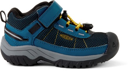 nike hiking shoes kids