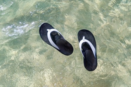 OluKai 'Ohana Flip-Flops - Women's 3