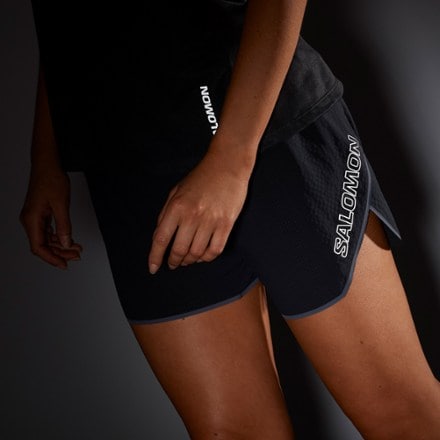 Salomon Sense Aero 5" Shorts - Women's 6