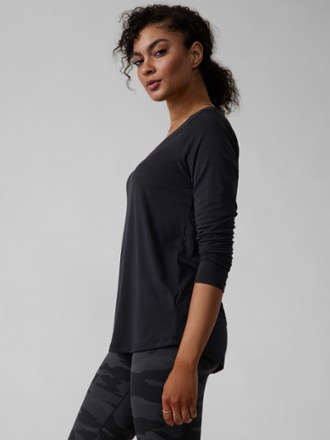 Athleta Stratus II Top - Women's 4