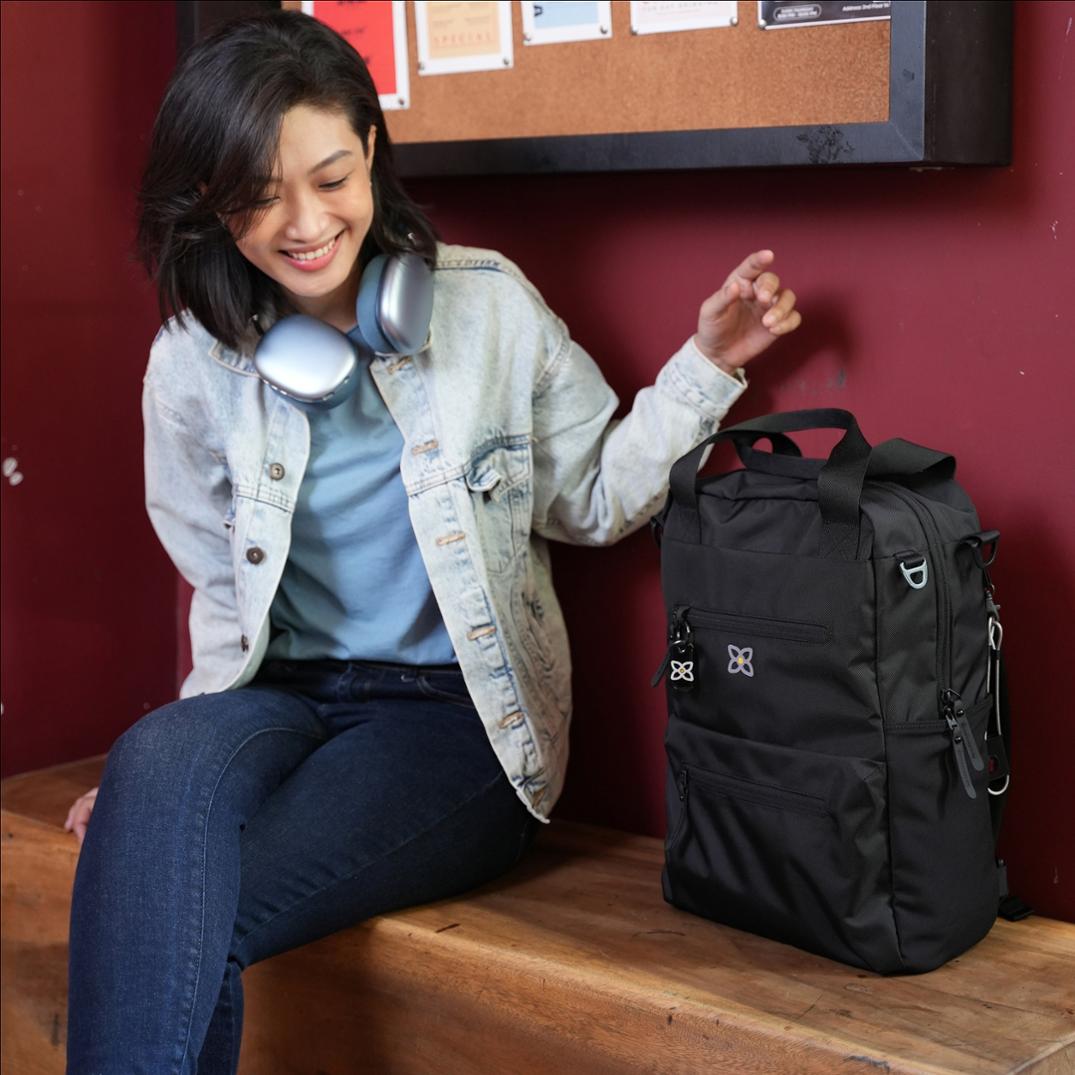 Location Image for Sojourn Tote Pack - Women's