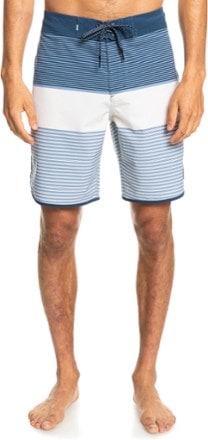 Quiksilver SurfSilk Tijuana Board Shorts - Men's 19