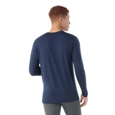 Smartwool Classic All-Season Merino Long-Sleeve Base Layer Top - Men's 1