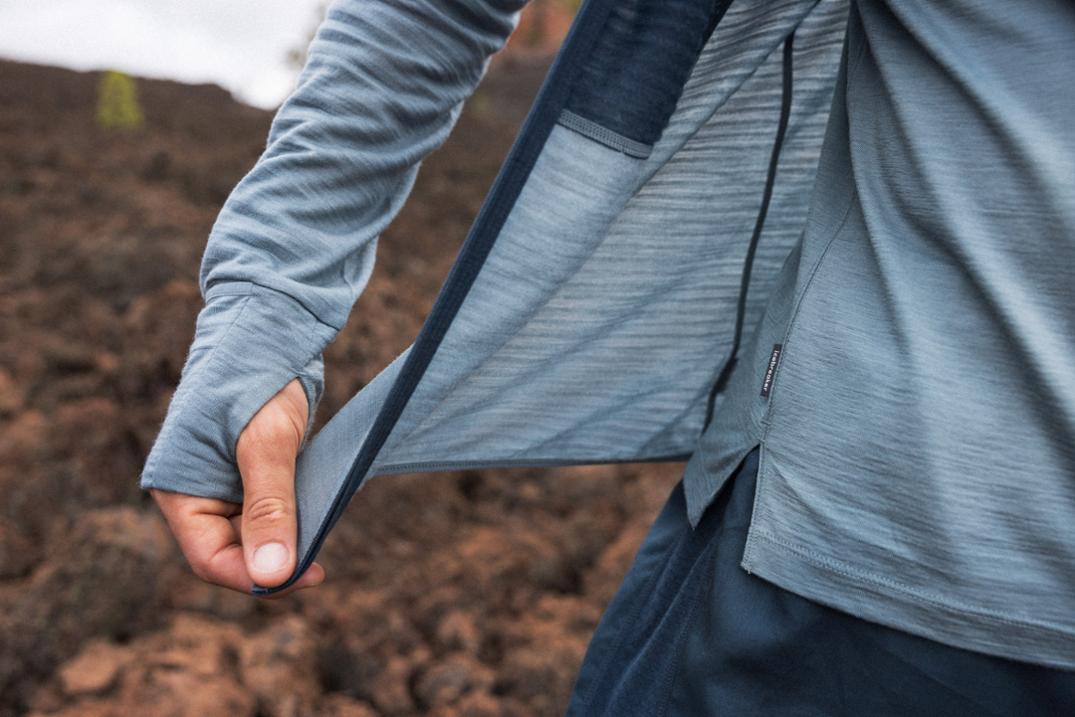 Location Image for Merino Blend 200 Realfleece Descender Long-Sleeve Half-Zip - Men's