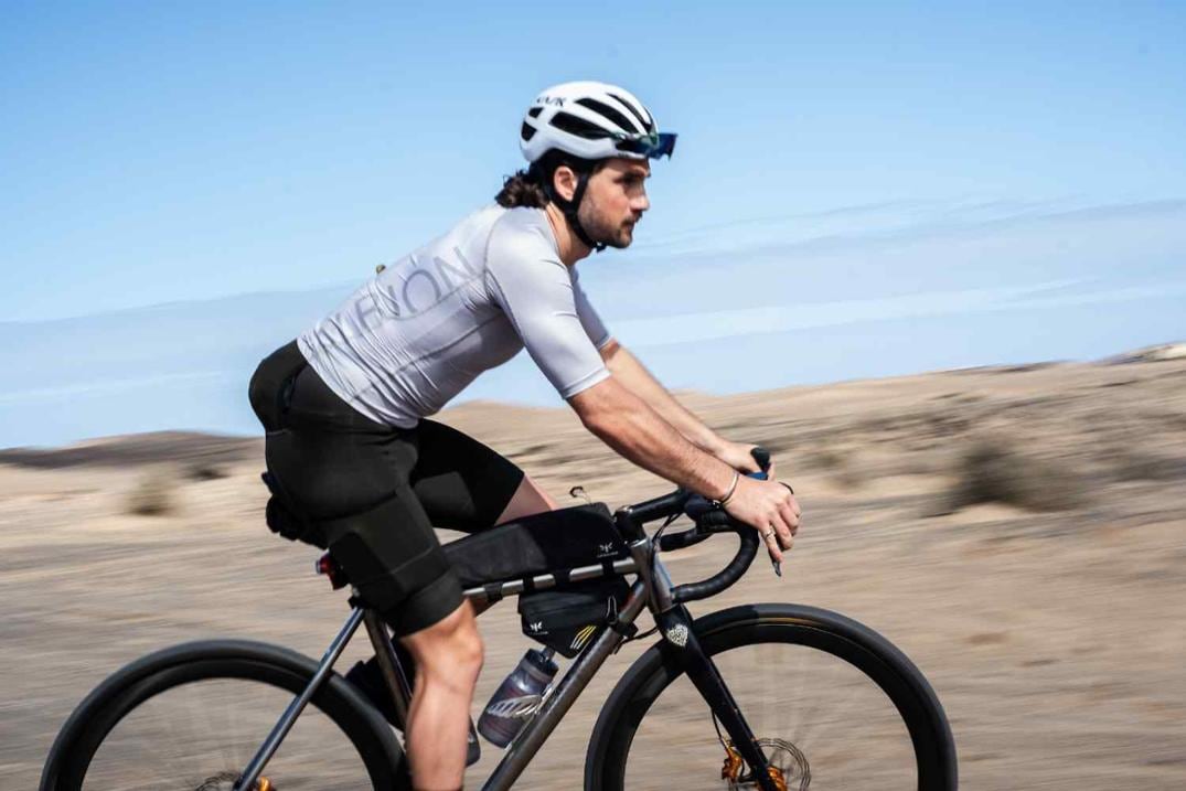 Location Image for Racing Long Top Tube Pack - 2 L