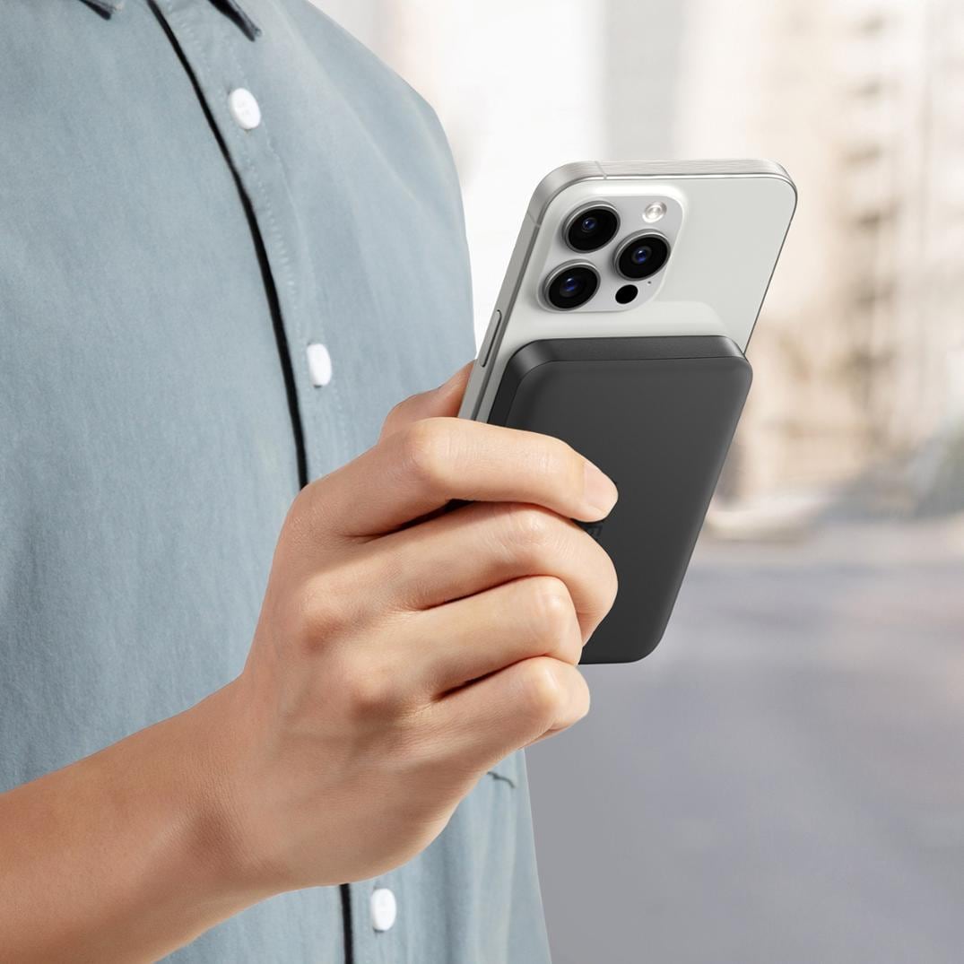 Location Image for A1664 MagGo Power Bank (10K, Slim)