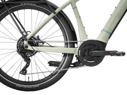 Co-op Cycles CTY e2.2 Electric Bike 1