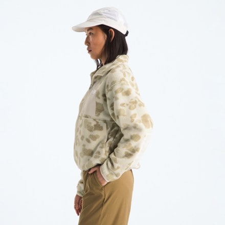 The North Face Yumiori Off Peak Full-Zip Jacket - Women's 3