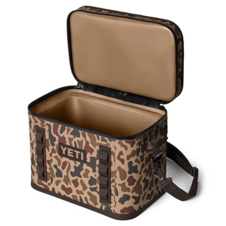 YETI Hopper Flip 18 Soft Cooler 4