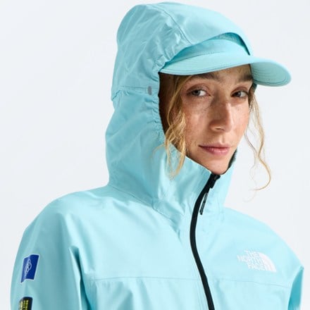 The North Face Summit Superior FUTURELIGHT Jacket - Women's 4