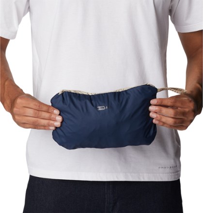 Columbia Challenger Windbreaker - Men's 6