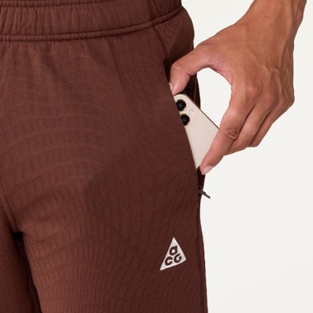 Nike ACG Wolf Grid Therma-FIT Pants - Men's 5