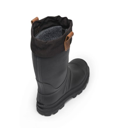 92e18895-ed25-478e-af23-