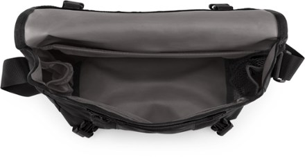 Inside view (Black/Black)