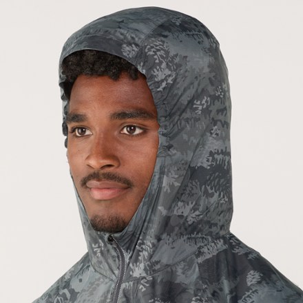 Stio Second Light Wind Shell - Men's 4