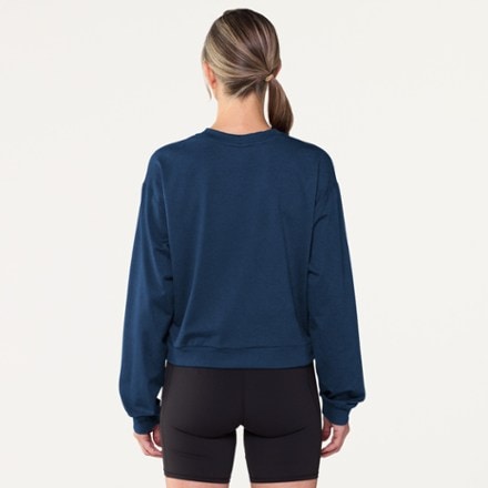 Vuori Halo Modern Crew Pullover - Women's 2