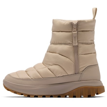 Columbia Snowtrot Mid Snow Boots - Women's 1