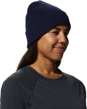 Mountain Hardwear Cabin to Curb Unlined Beanie 4