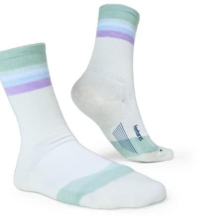 Feetures Merino 10 Max Cush Mini Crew Socks 1