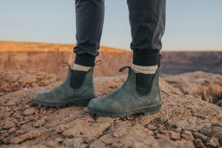 Blundstone Classic Chelsea Boots 10