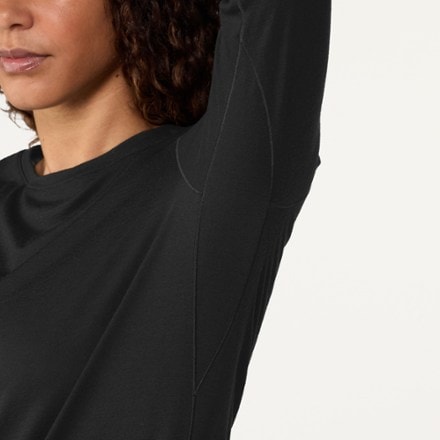 REI Co-op Merino 185 Long-Sleeve Crew Base Layer Top - Women's 4