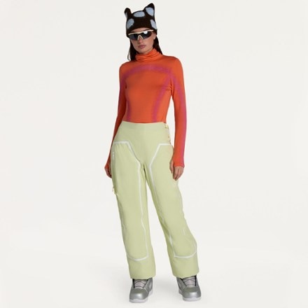 SENIQ Joyride Insulated Ski Pants - Women's 1