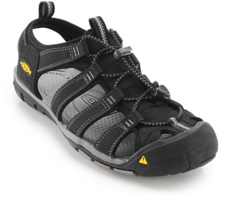 KEEN Clearwater CNX Sandals - Men's 