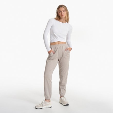 Vuori Cove Twist Long-Sleeve T-Shirt - Women's 2