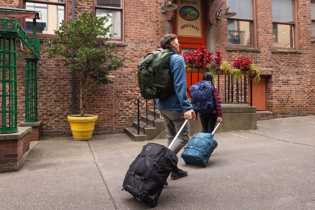 Location Image for Farpoint 36 Wheeled Travel Pack - Men's