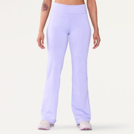 Model info: Height: 5' 6" | Waist: 24" | Wearing size: M