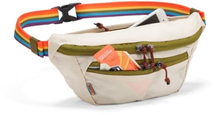 REI Co-op Trail 2 Pride Edition Waist Pack 8