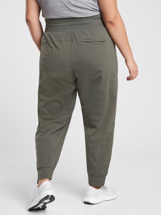 Athleta Trekkie North Jogger Pants - Women's Plus Sizes 2